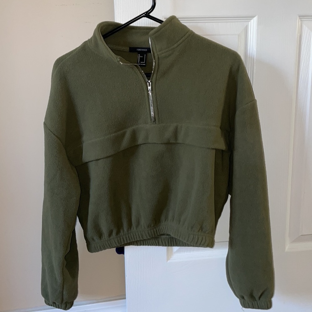 Forever 21 Olive Cropped Fleece Quarter Zip Sz S